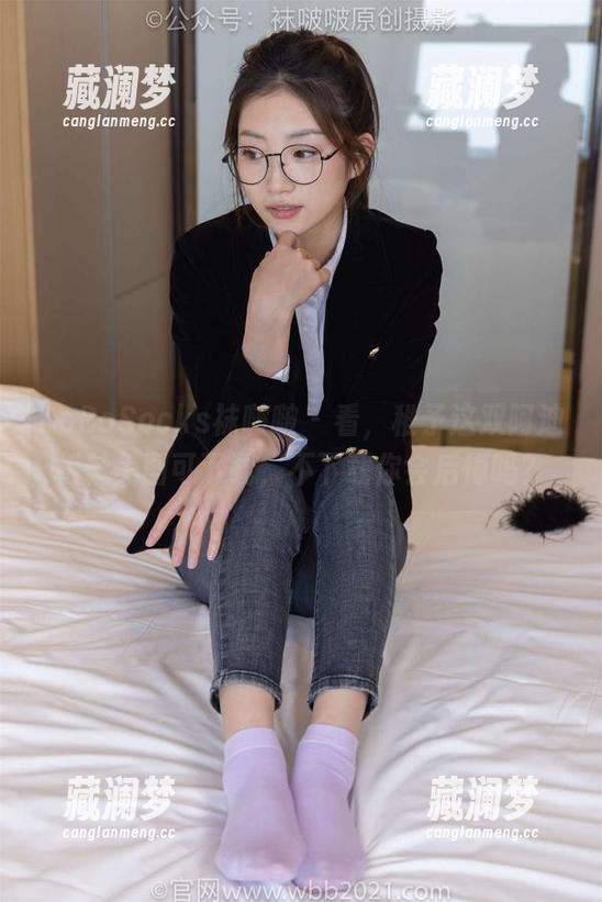 BoBoSocks袜啵啵 - 看，稚予这双阿迪板鞋美图可下载，不下载你会后悔吗？
