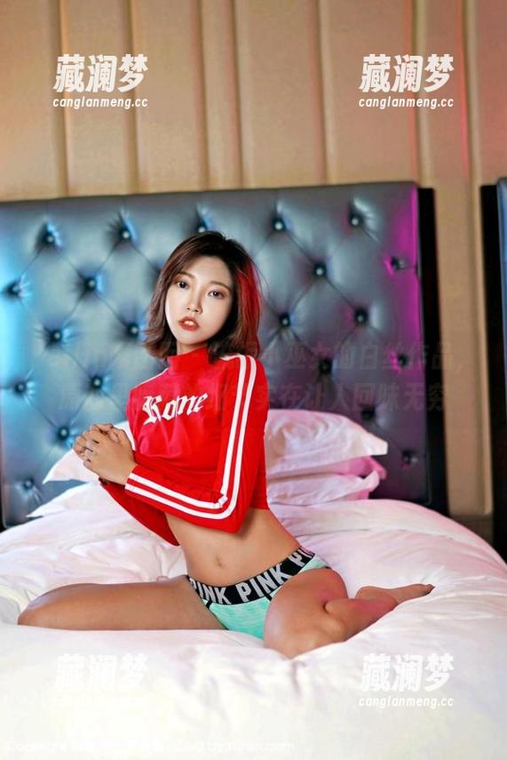 Feilin嗲囡囡 - 流氓小巫女的白丝作品，原图里暗藏的细节实在让人回味无穷