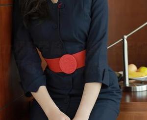 MFStar模范学院 – 认真看吴思晚的浴缸图集，下载之前不如放空一下思绪？
