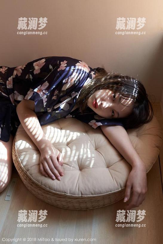 MiiTao蜜桃社-缇娜美Tinami MiiTao蜜桃社 - 毛衣图片合集:以缇娜美Tinami为中心展开的毛衣革命