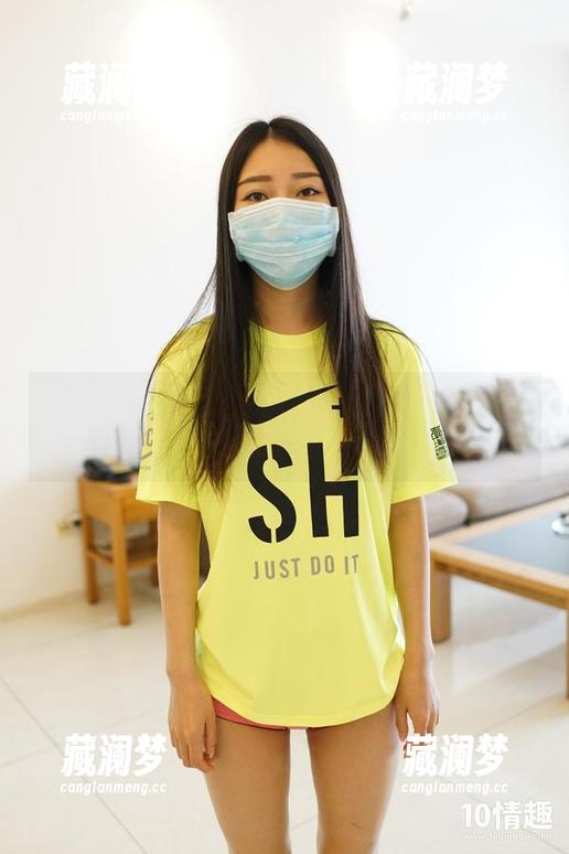 蕾丝底裤分享，ROSI带你见识不一样的诱惑角度。