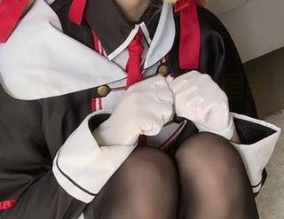 从Seele麦麦身上找灵感：黑希旗袍的写真趣事