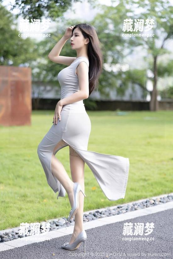 XIAOYU语画界 - 更新了！程程程的灰丝，只能说洛丽塔与韵味的奇妙结合。