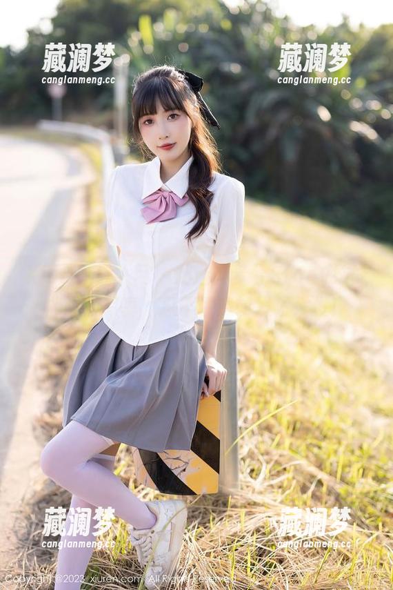 Xiuren秀人网-何梦兮Stacy Xiuren秀人网 - 精选何梦兮Stacy妹妹的逗趣写真,忍不住想转发发发发!