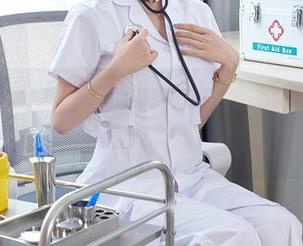 Xiuren秀人网 – 奈汐酱nice最新红裙，可我本来还忙着忍住嘴里那句“哇”！