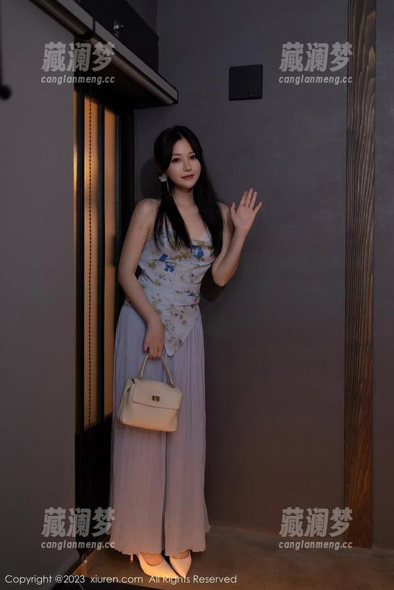 Xiuren秀人网-容容容Alice Xiuren秀人网 - 容容容Alice的白色作品在线狂热讨论:为了这张图,我愿意把早饭都忽略掉!
