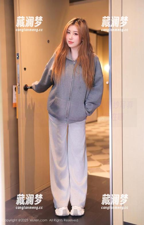 Xiuren秀人网 - 小雨baby的婚纱写真真闪耀，原图让我证实了光源在哪