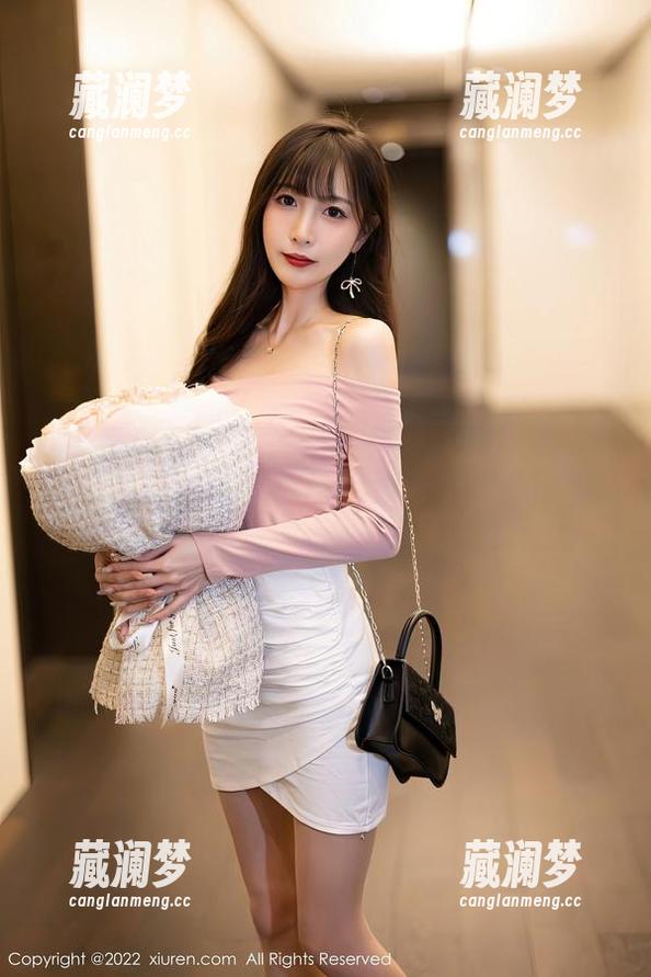 Xiuren秀人网-是小逗逗 Xiuren秀人网 - 这组是小逗逗连体衣的图片资源,真没想到会让我浮想联翩。