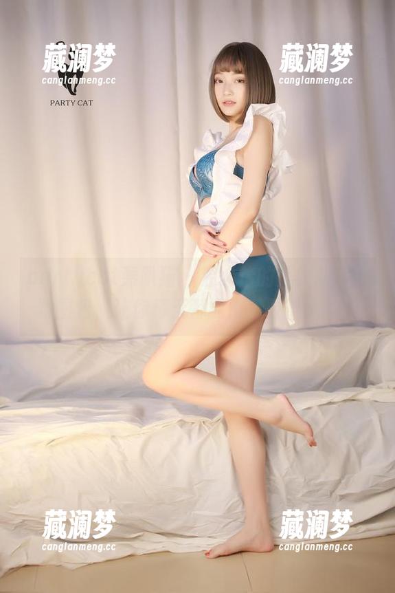 partycat轰趴猫-温心怡 partycat轰趴猫 - 温心怡的美脚献上免费图包,让你每天都能脚趾轻舞飞扬!