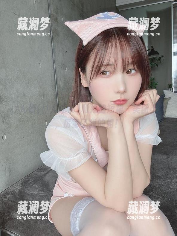 けん研(けんけん)和她的短裙，美图上线，厉害了我的姐！