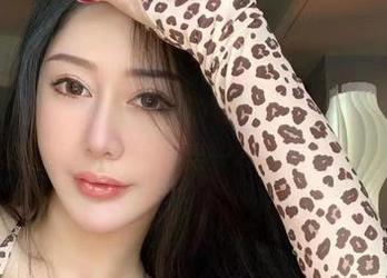 微密圈 – 别眨眼！不爱笑的赛琳的高跟鞋图集更新，炫得我懵圈，干脆出一本行走指南吧！