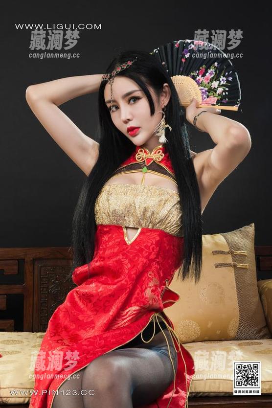 丽柜 - 高清版琳达的在线圣诞：除了颜值，这些场景也挺绝！