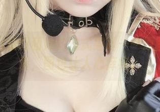 佳佳好难啊和她的法式猫耳——原图好可爱，图包让人心痒痒。