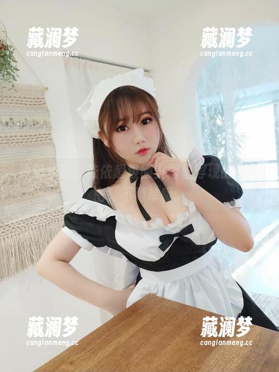 依依超级懒 冷静分析,依依超级懒美图里浮现的小秘密,不简单哦。