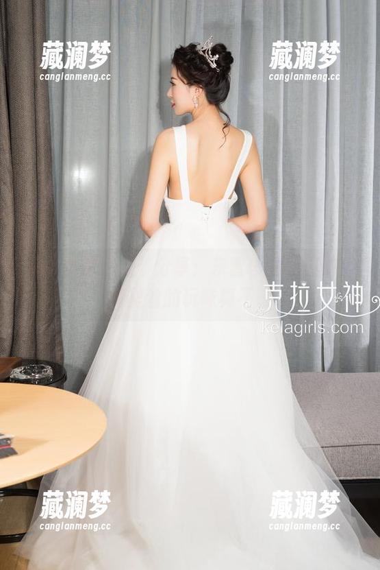 克拉女神 - 细节分享：宋智珍的原图中，裤里丝的玩味真不错
