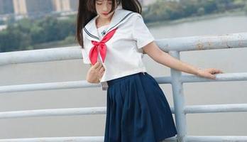 沉浸在兔玩映画的浴缸图册，和服大显神通！