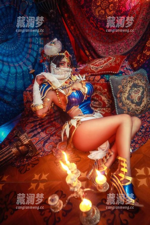 高清黑白，凉凉子rioko的写真集，感觉我都能听见胶卷在咔吧咔吧转。