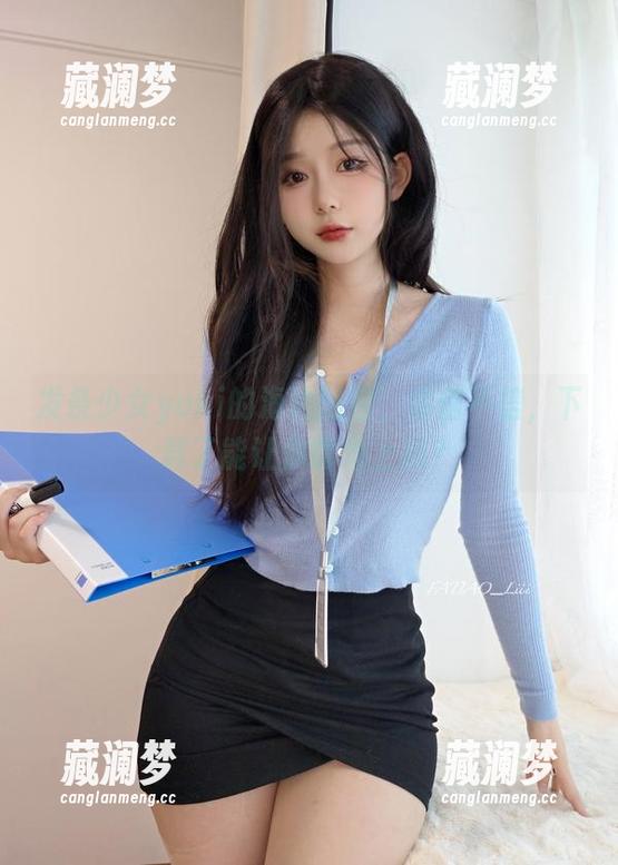 发条少女yoki的海边图包，你信不信，下载了能让你嘴角上扬？