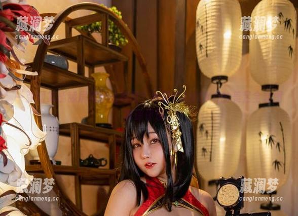 一张图集能舔屏到什么程度？咔喵KANEKO的美足全套图请评评理。