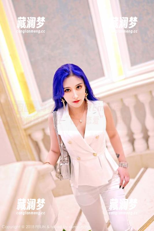 嗲囡囡-奶茶Emily 嗲囡囡 - 写真里那位奶茶Emily学妹,真的很适合放在“校园恋爱”专辑中!