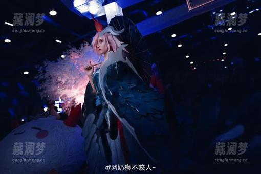 奶狮不咬人与不知火的最新碰撞，美图就职于此，期待火花四溅！