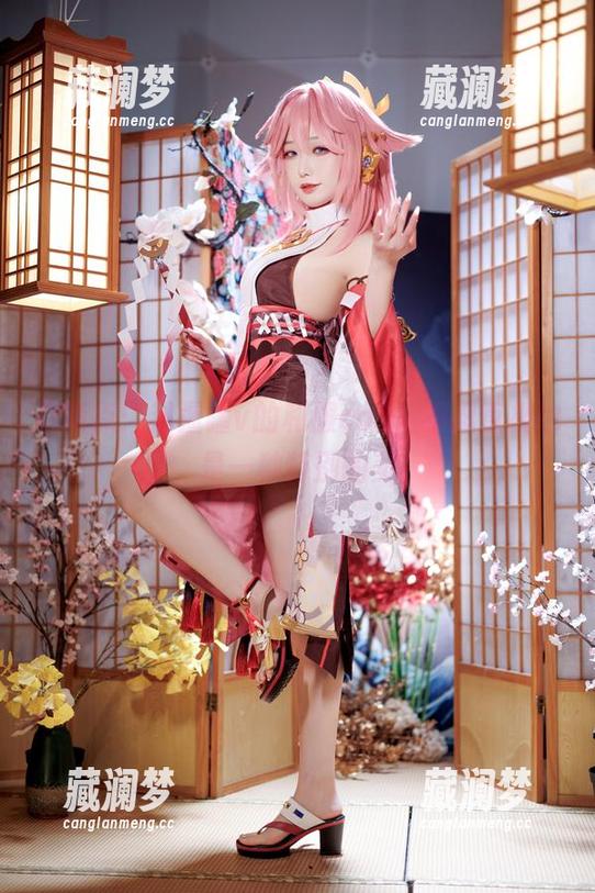 更新点：封疆疆v的和服cos，不忍直视也是一种特别的美
