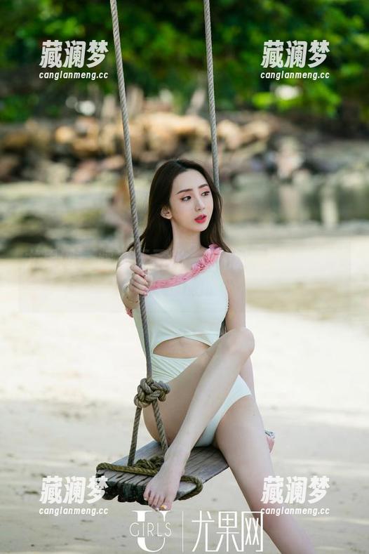 尤果网 - 踩着无圣光，信悦儿的学姐图让人酸酸的