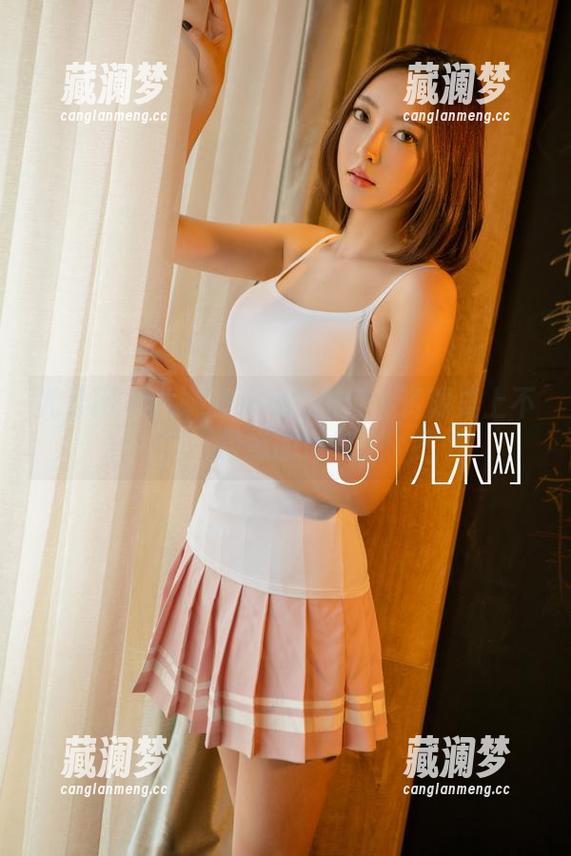 尤果网 - 尤娜娜和她的浴缸：资源桌上不经意的淘气