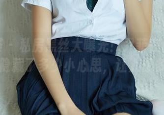 尤蜜荟 – 私房黑丝大曝光！尹菲在原图里到底隐藏了多少小心思，让人想多了？