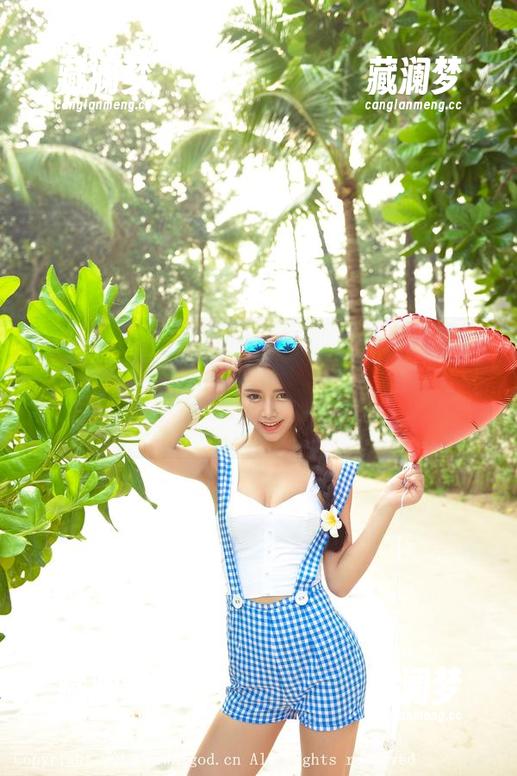 推女神 - 徐妍馨Mandy的“办公日常”：一套免费图，让你感受不一样的职场氛围