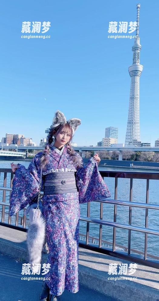 月城委员会 欢迎来到月城委员会的WonderLand:这里有COS,也有各种“套”事!