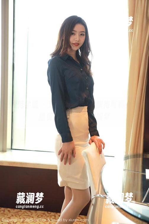 模范学院-艾莉Evelyn 模范学院 - 艾莉Evelyn的旗袍写真:穿播资源而来,柔软如梦