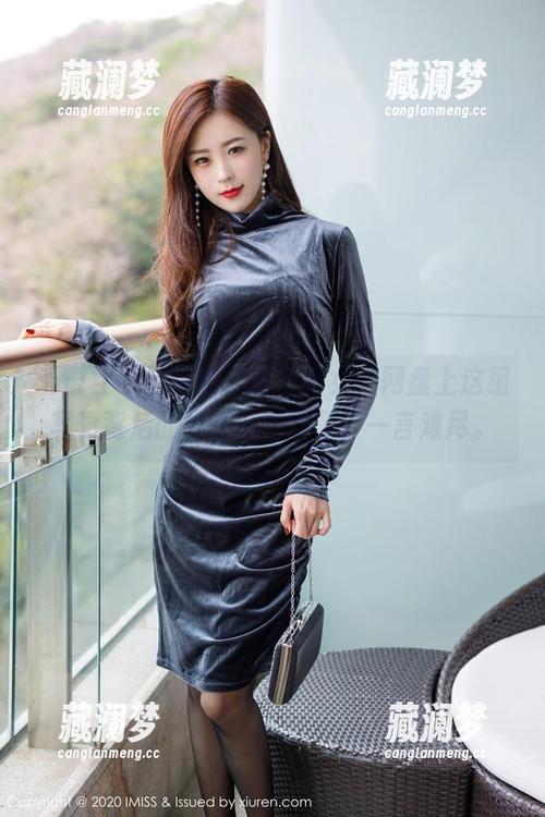 爱蜜社 - 话说萌白酱当修女，网盘上这组写真背后的故事可有趣了，一言难尽。