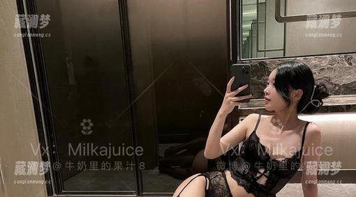 微密圈 - 免费逛“牛奶里的果汁”的礼服图集，太赞了！这求婚戒指可以不要吗？