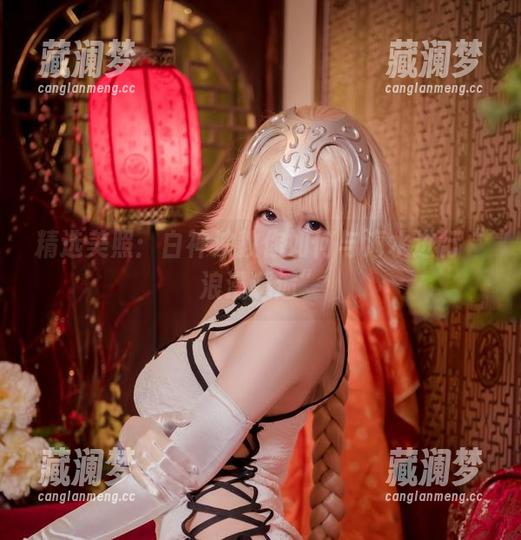 精选美照：白神泱教你如何与海水进行“浪漫邂逅”
