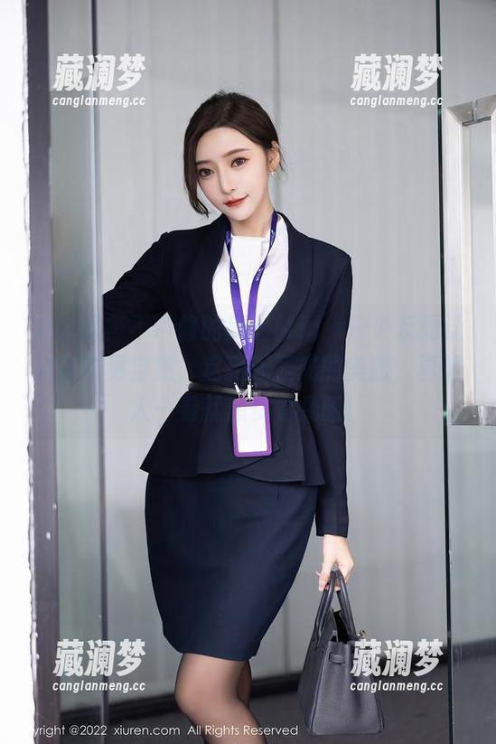 秀人网-美七Mia 秀人网 - 不带修的美七Mia,户外反而让她显得更自然,这种无圣光的美图,真让人一看就想多看几眼。