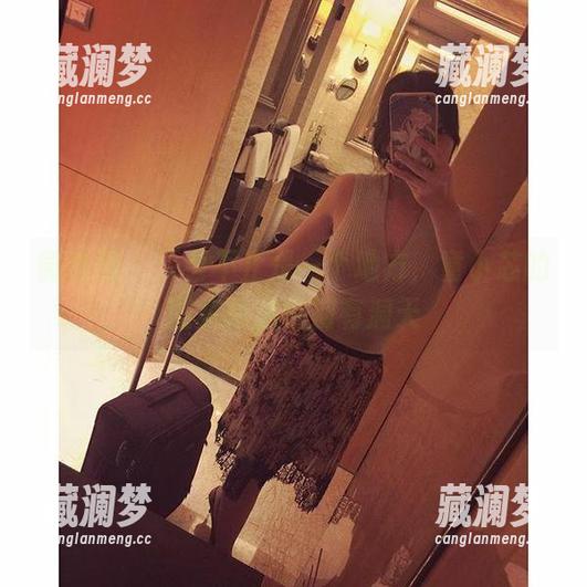 微密圈 - 天台不止是一个地方，童小芯的图集精选也别有洞天