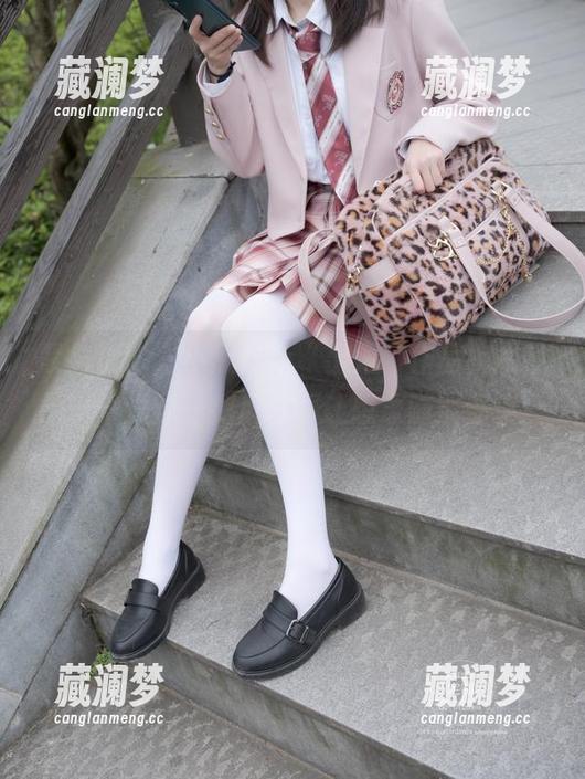 紧急企划 - 小恩最新“出海”作品，水手服——送你一把风帆，让想象随波逐流！