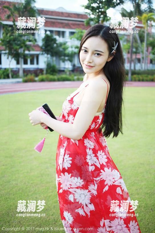 美媛馆 - 校园里的小魔女奈奈，在线提供原图，操作简单又难以抵挡