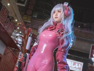 萌芽儿o0的纯白cos：原图背后藏着的是……维密天使吗？