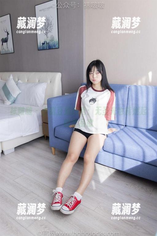 袜啵啵 - 小甜豆婚纱秀：无圣光也能燃起的作品欲