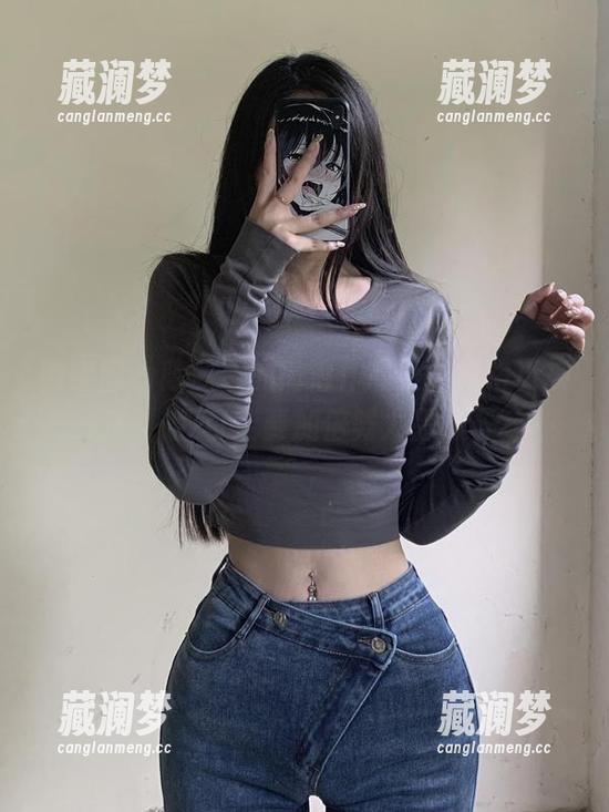 微密圈 - 陈佩奇的高清作品集，风格切换自如，我可能要加倍努力品味下。