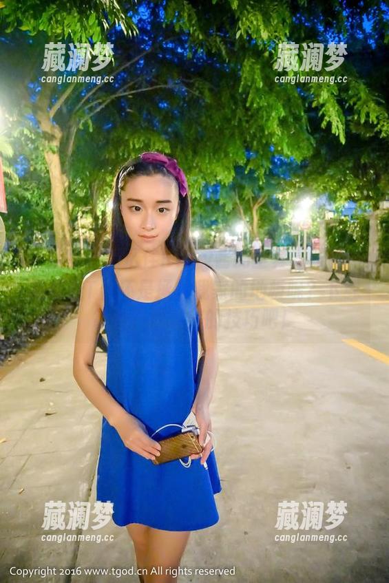 青豆客 - 施忆佳Kitty酱的全套高跟鞋：是要走T台还是拯救我家的地板呢？下载掌握这双臭美的技巧吧！